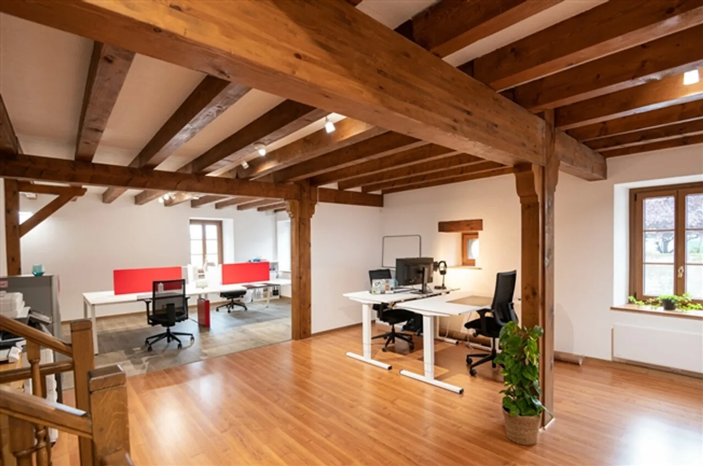 Workspace(s) in a Coworking Space - Photo 1 of 8