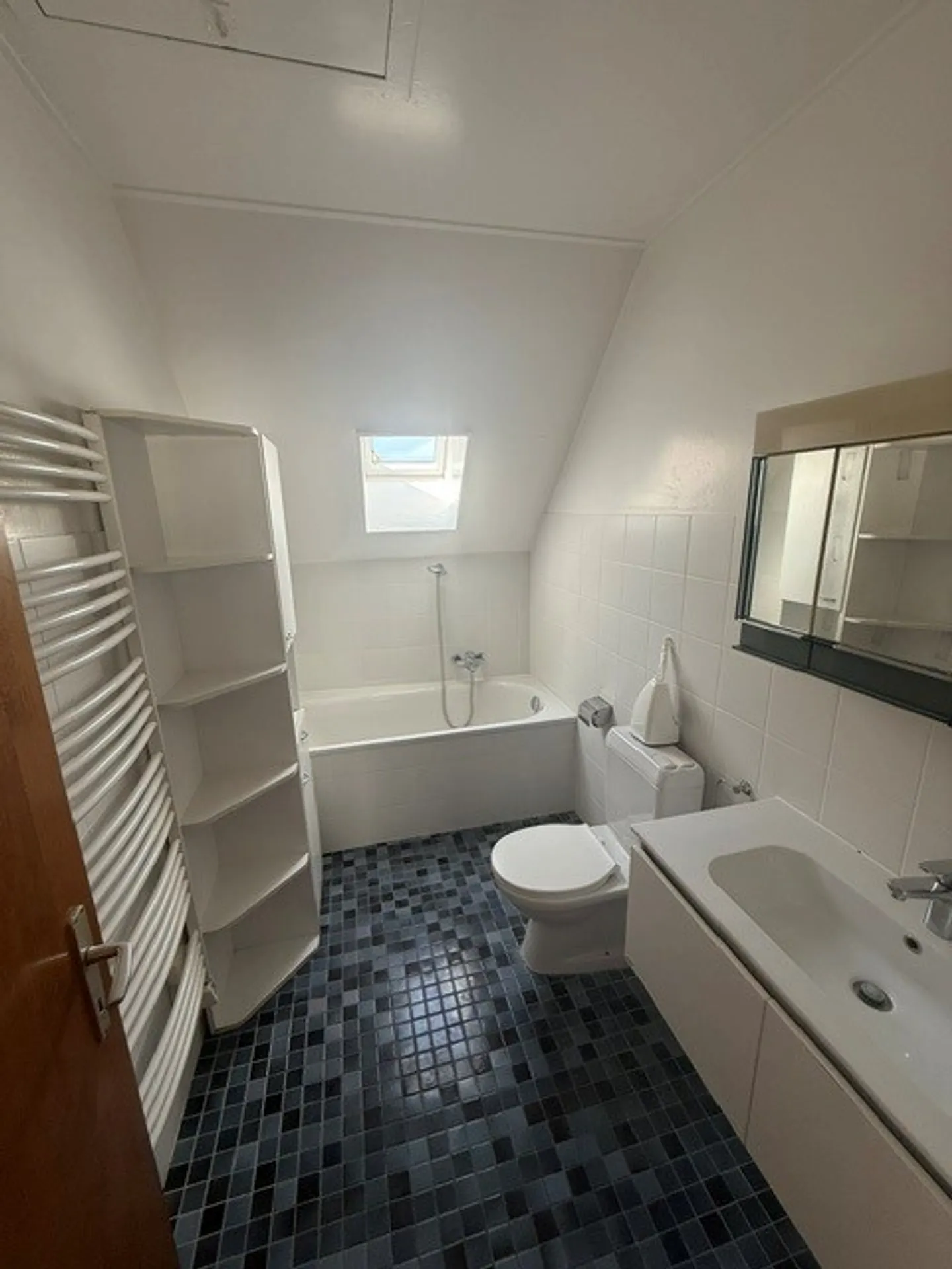 Appartement spacieux 6 pièces - Photo 19 sur 19
