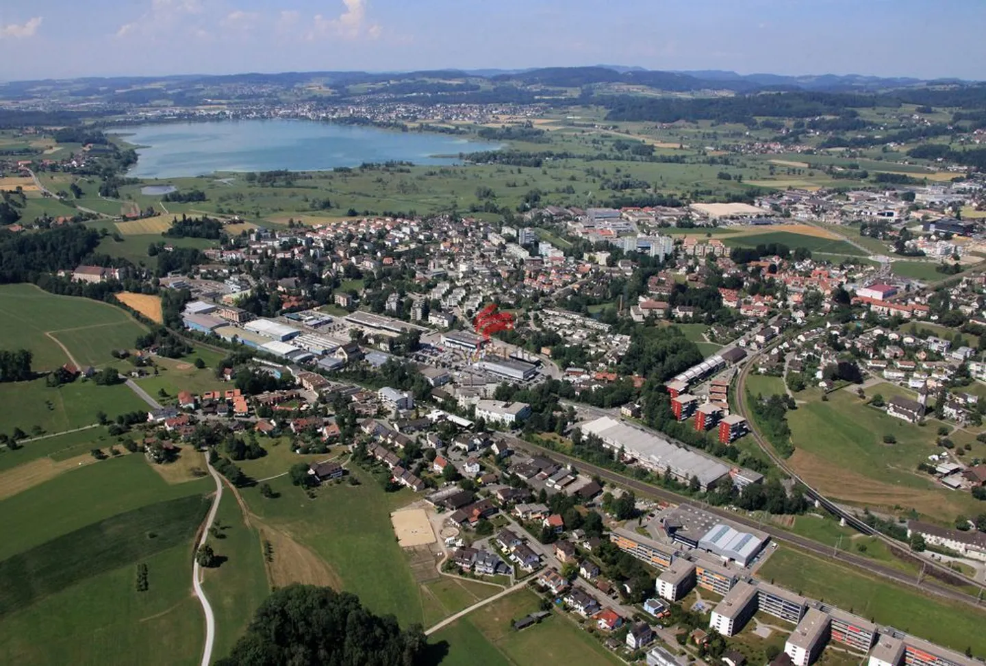 Appartement en attique avec une vue panoramique et sur les montagnes - Photo 3 sur 3