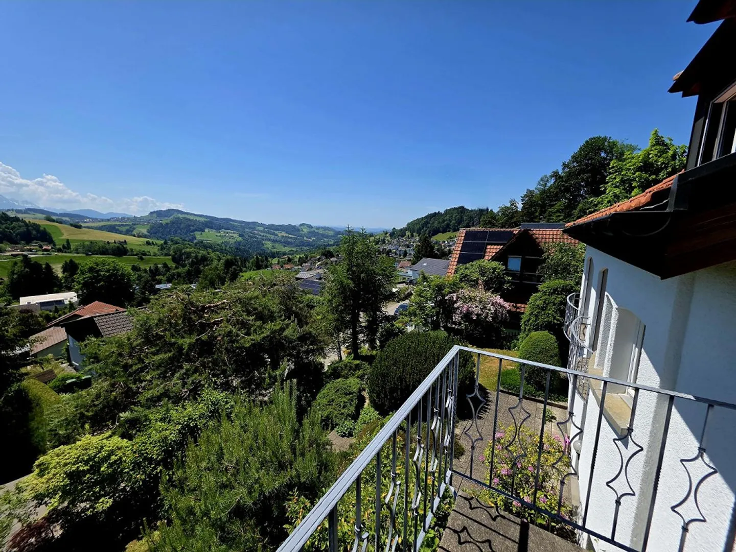 Pièce de bijou exclusive avec vue panoramique dégagée jusqu'au Säntis - Photo 13 sur 14