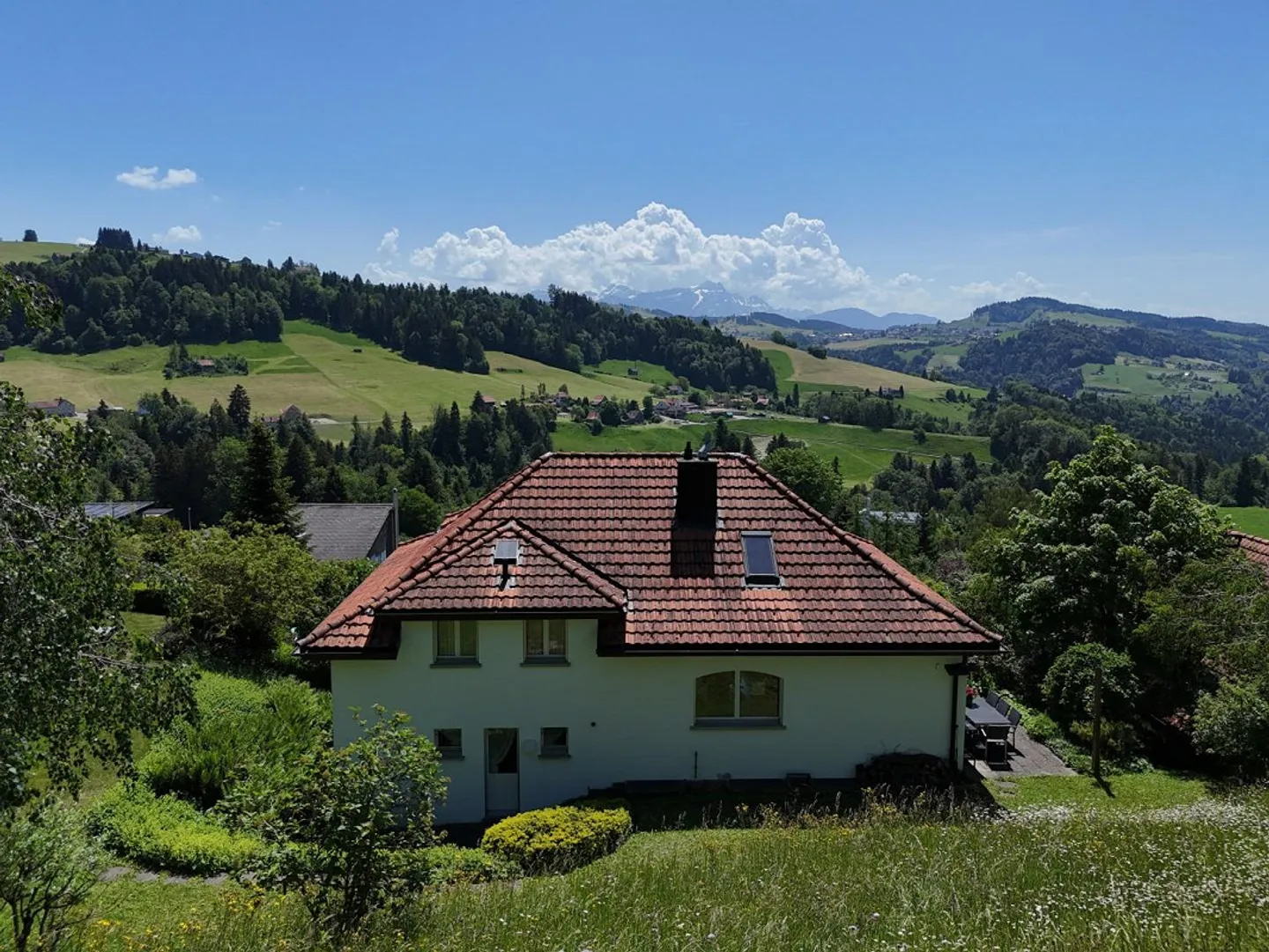 Pièce de bijou exclusive avec vue panoramique dégagée jusqu'au Säntis - Photo 3 sur 14