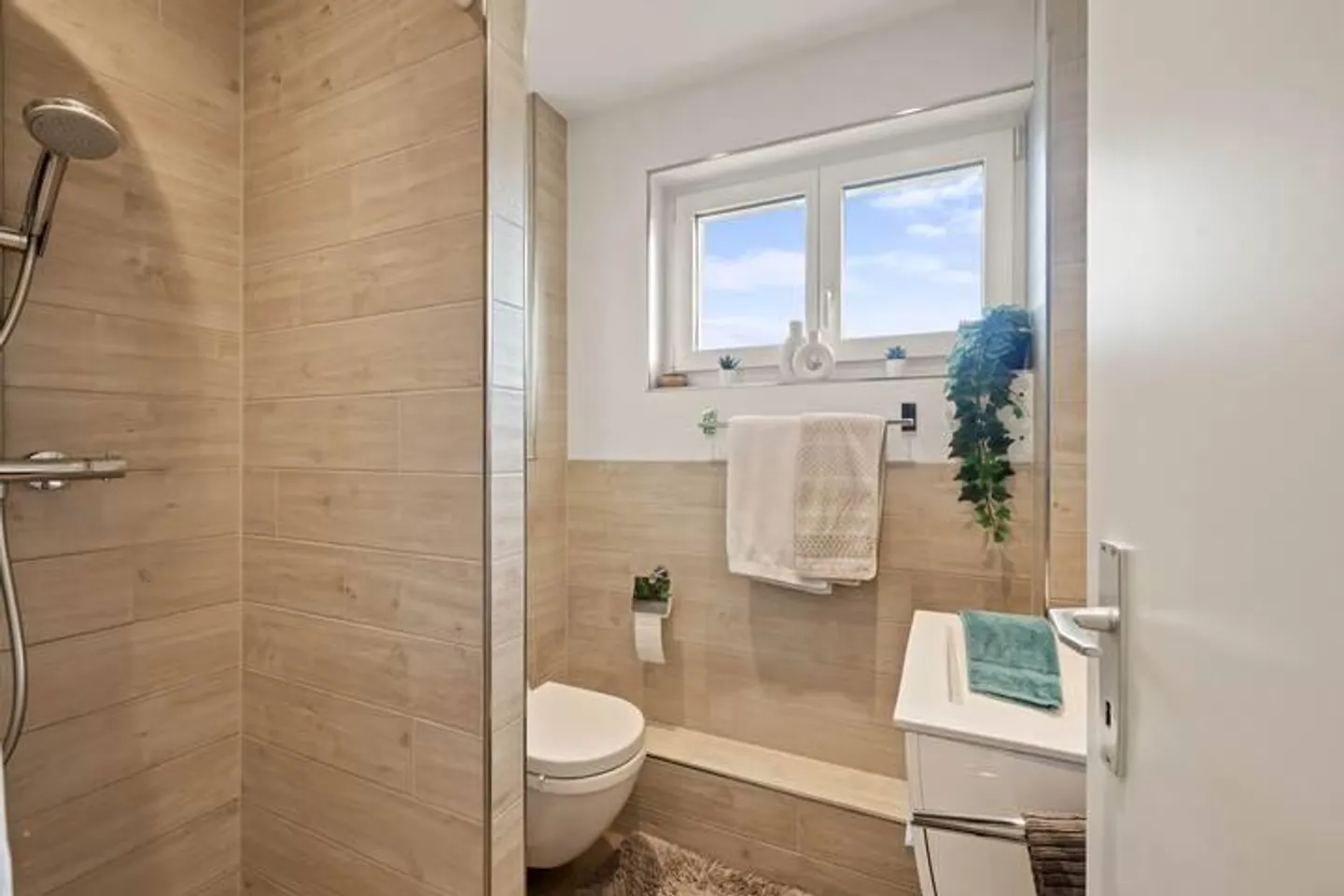 Stilvolle Wohnung in Zürich-Wollishofen - Foto 6 von 9