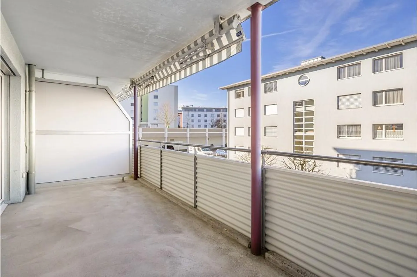 Spacious 3.5-room apartment in an attractive location in Rotkreuz (ZG) - Photo 4 of 6