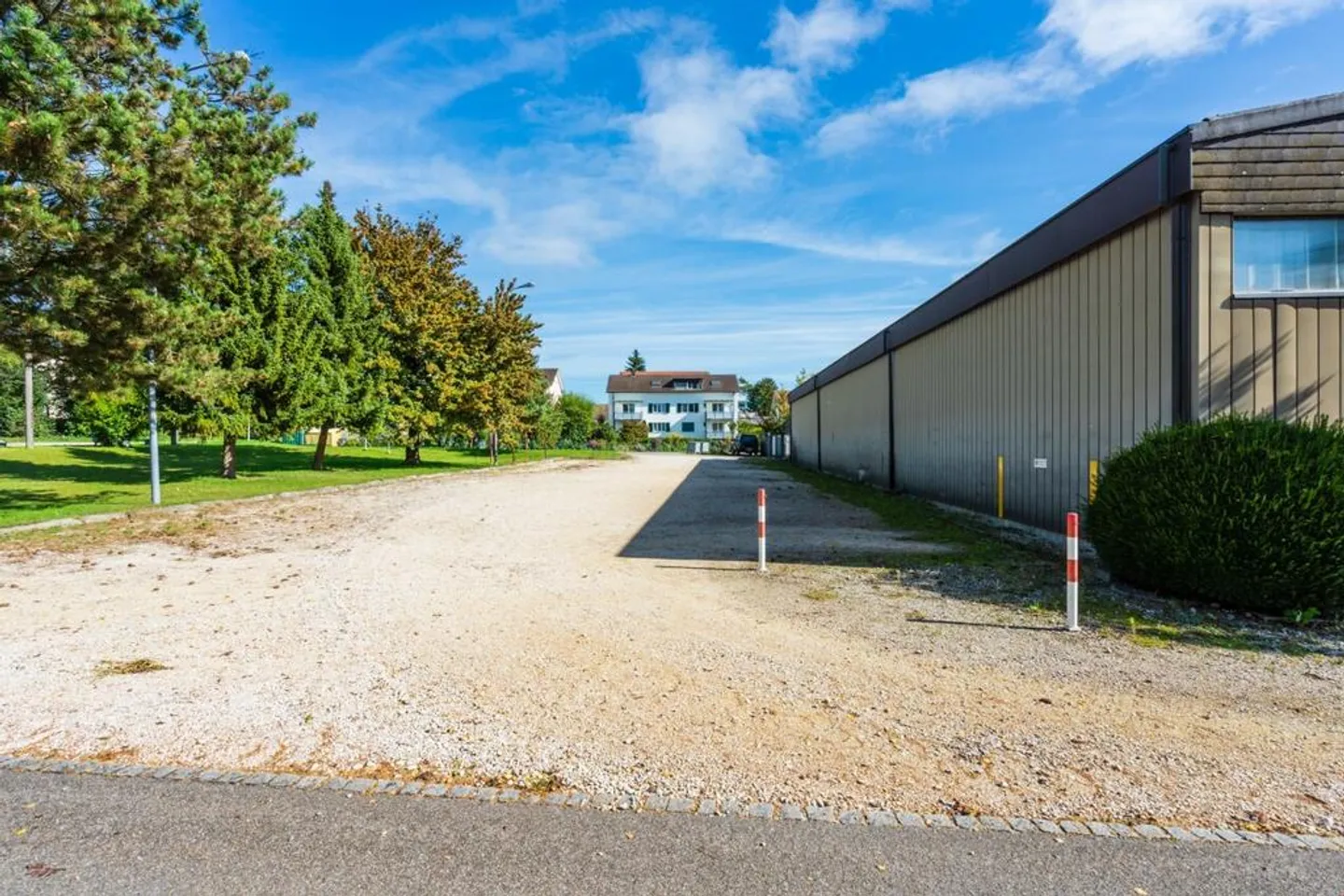 Selzach - Storage Area / Gravel Parking - Photo 1 of 1