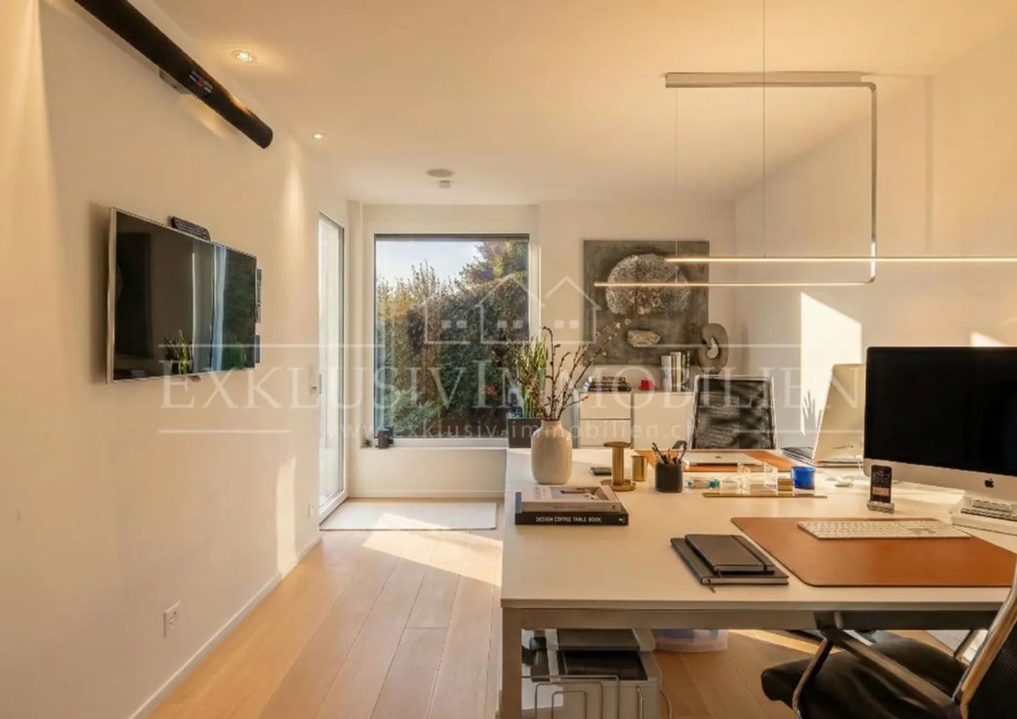 Wohnkomfort der Extraklasse - Ein Logenplatz mit See und Bergblicken - Foto 8 von 9