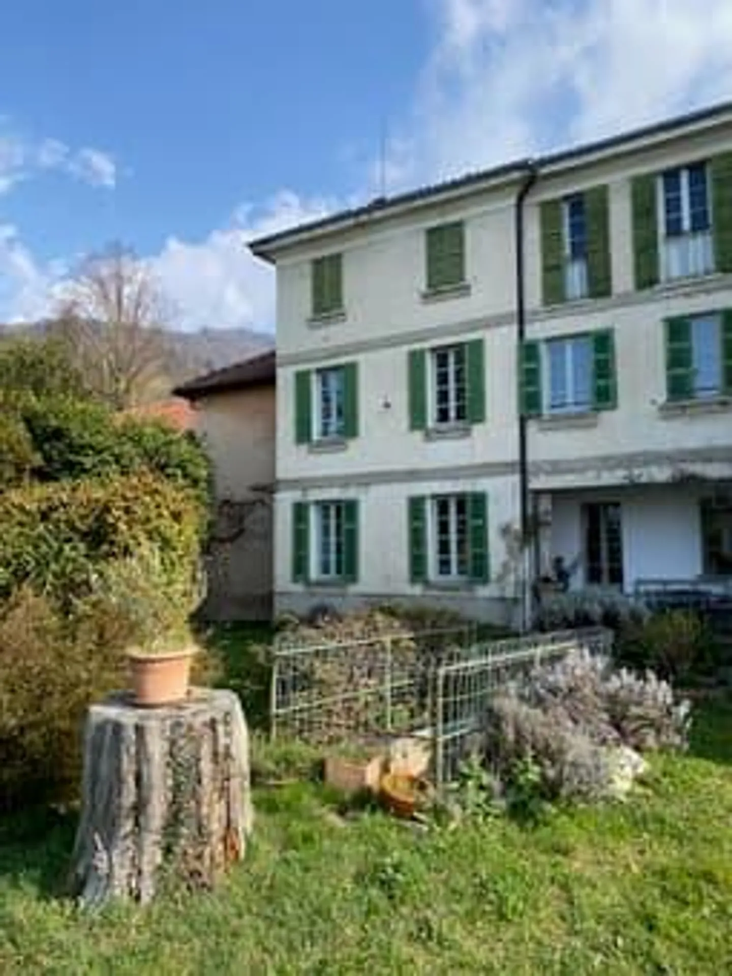 Dimora patrizia con 1.000 m² di giardino - Foto 6 von 14