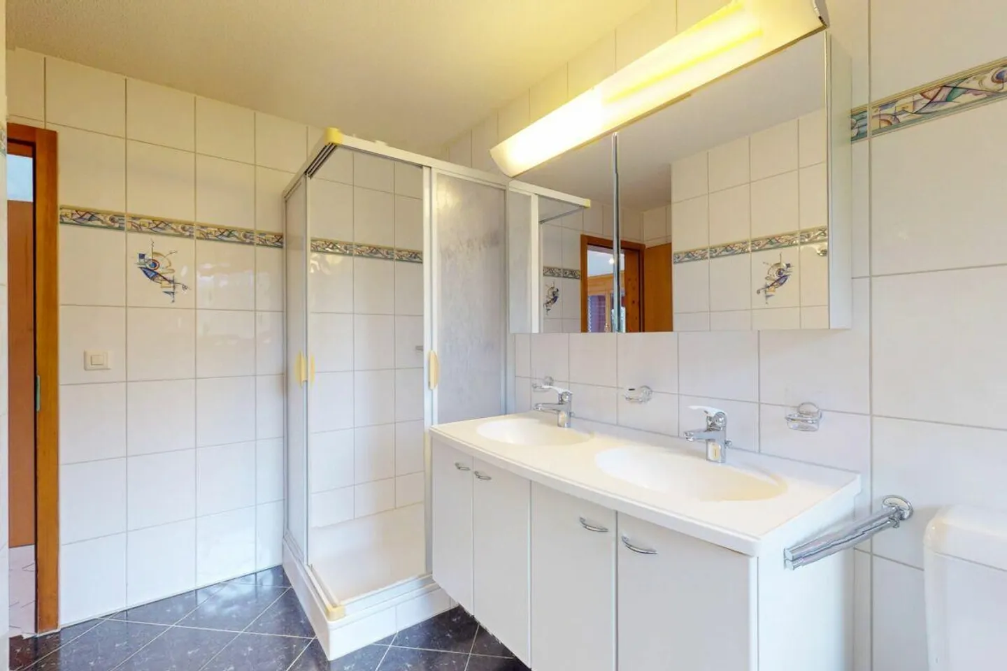 Zwei Wohnungen, ein Zuhause voller Möglichkeiten - Foto 16 von 22