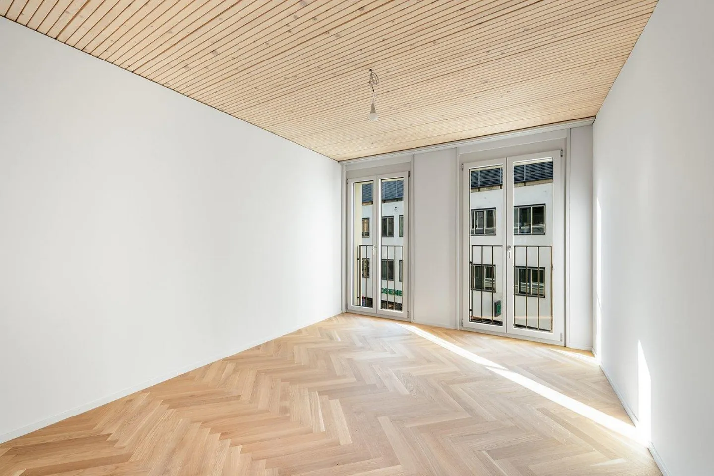 Old Town Flair & New Building Comfort: Your New Home - Photo 6 of 8