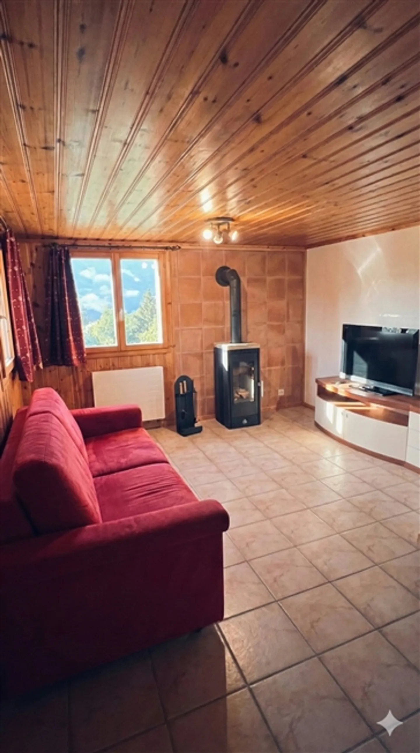 Chalet mit zwei Wohnbereichen - Foto 9 von 13