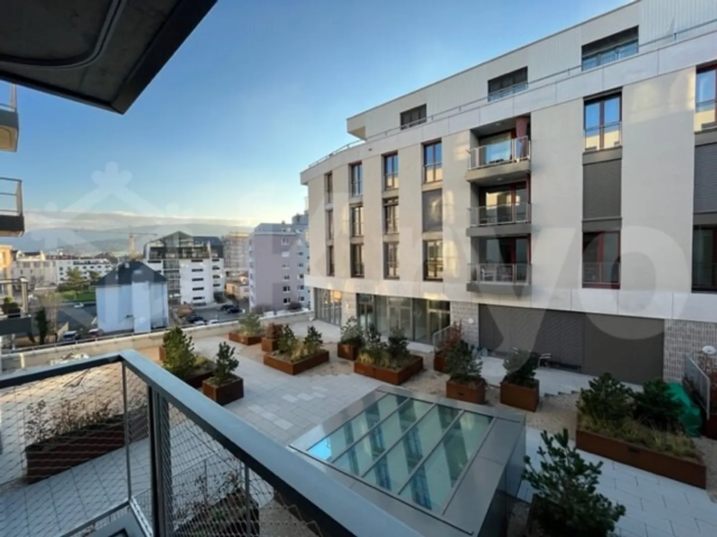 MODERNES 4,5-ZIMMER-APARTMENT MIT BALKON 108 M2 - Foto 9 von 10