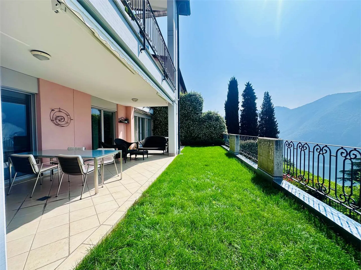RUVIGLIANA - Elegantes Duplex mit Gartensicht auf den See - Foto 2 von 13