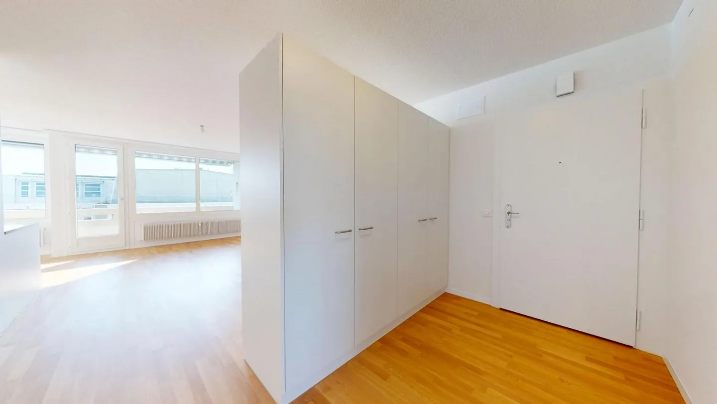 Appartamento 3.5 stanze appena ristrutturato in affitto a Liebefeld! - Foto 5 di 9