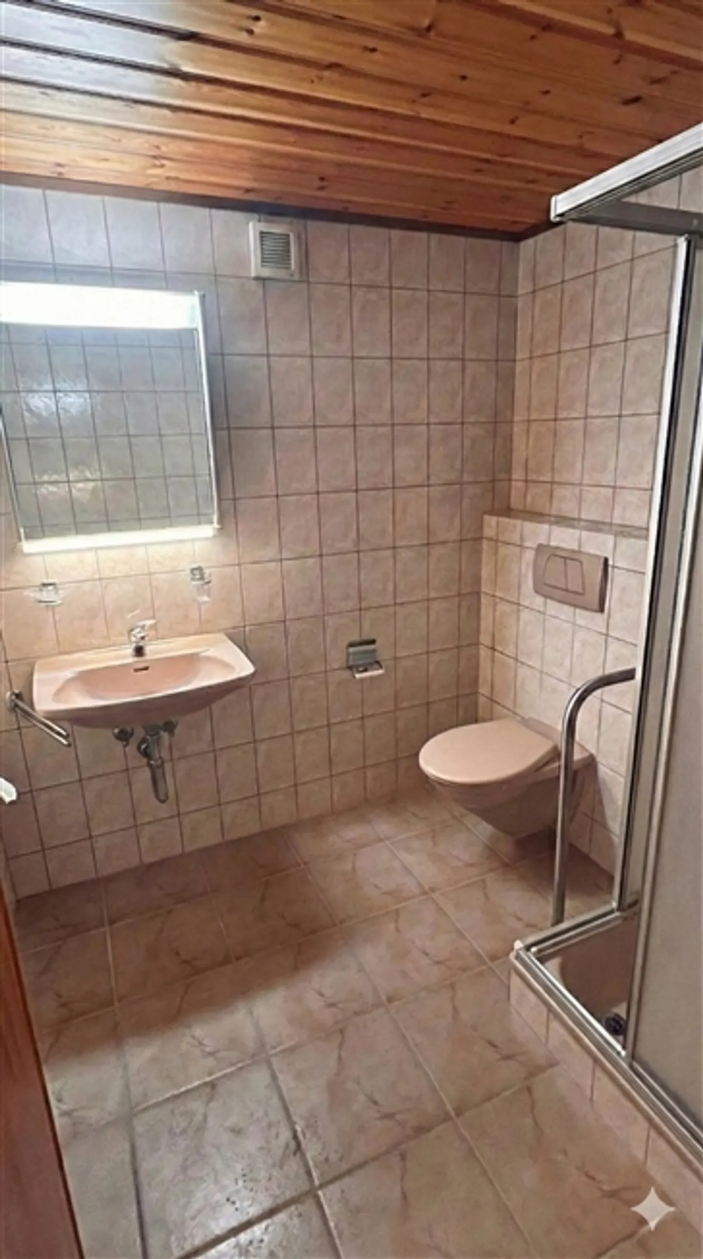 Chalet mit zwei Wohnbereichen - Foto 12 von 13