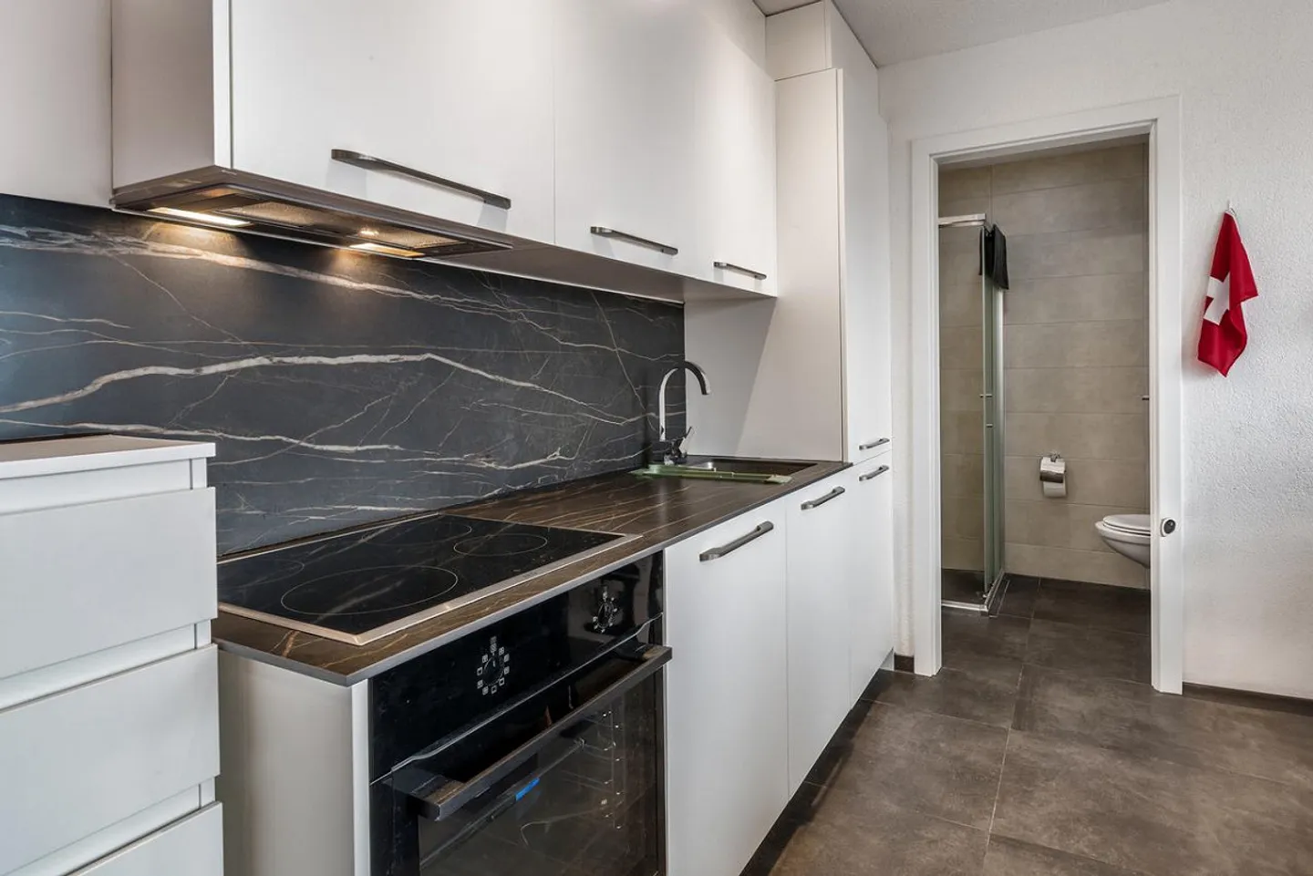 Casa multifamiliare completamente affittata sopra Montreux - Foto 6 di 7