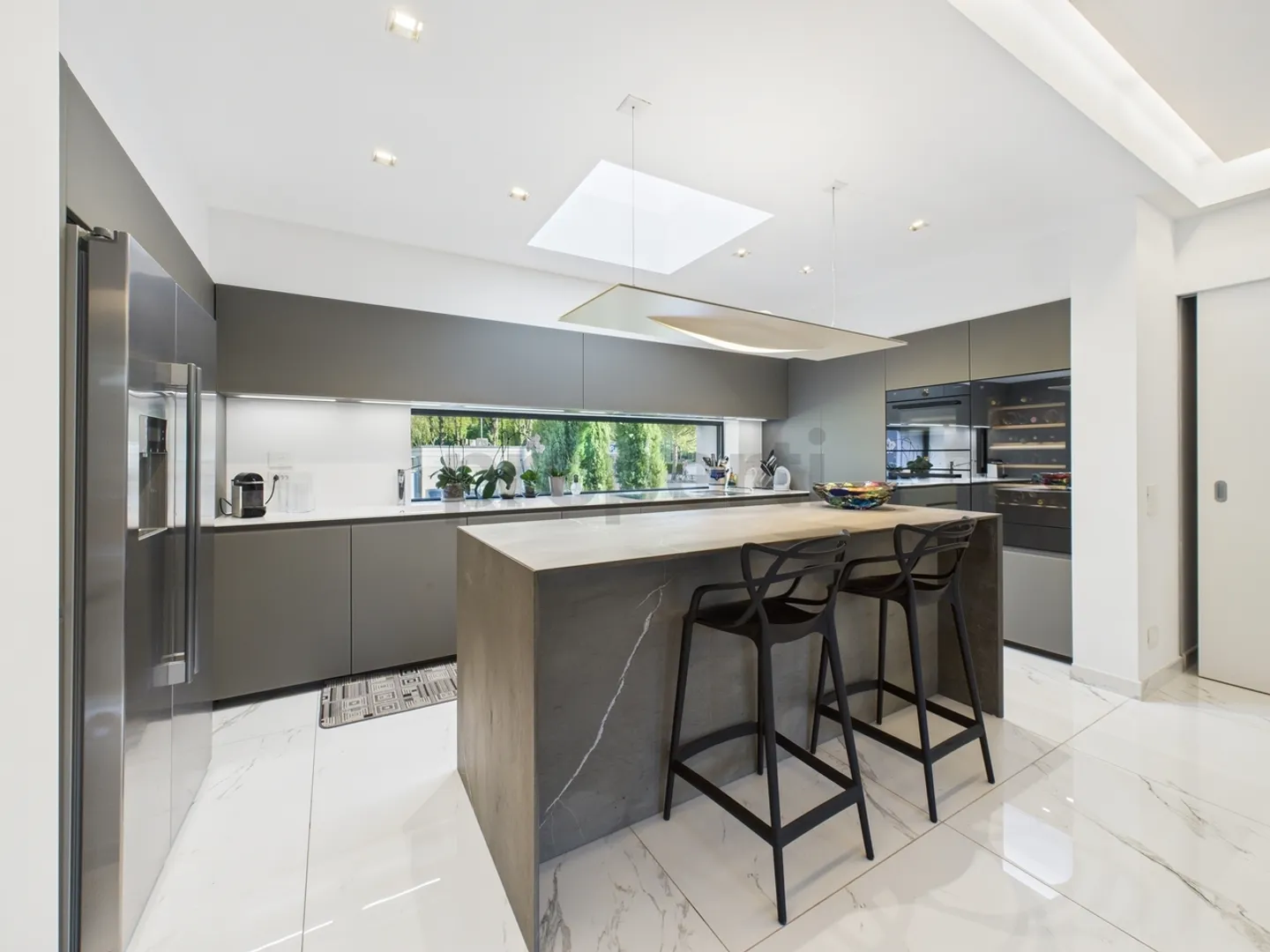 Maison moderne avec jardin, spa privé et technologie avancée à Locarno - Photo 6 sur 13