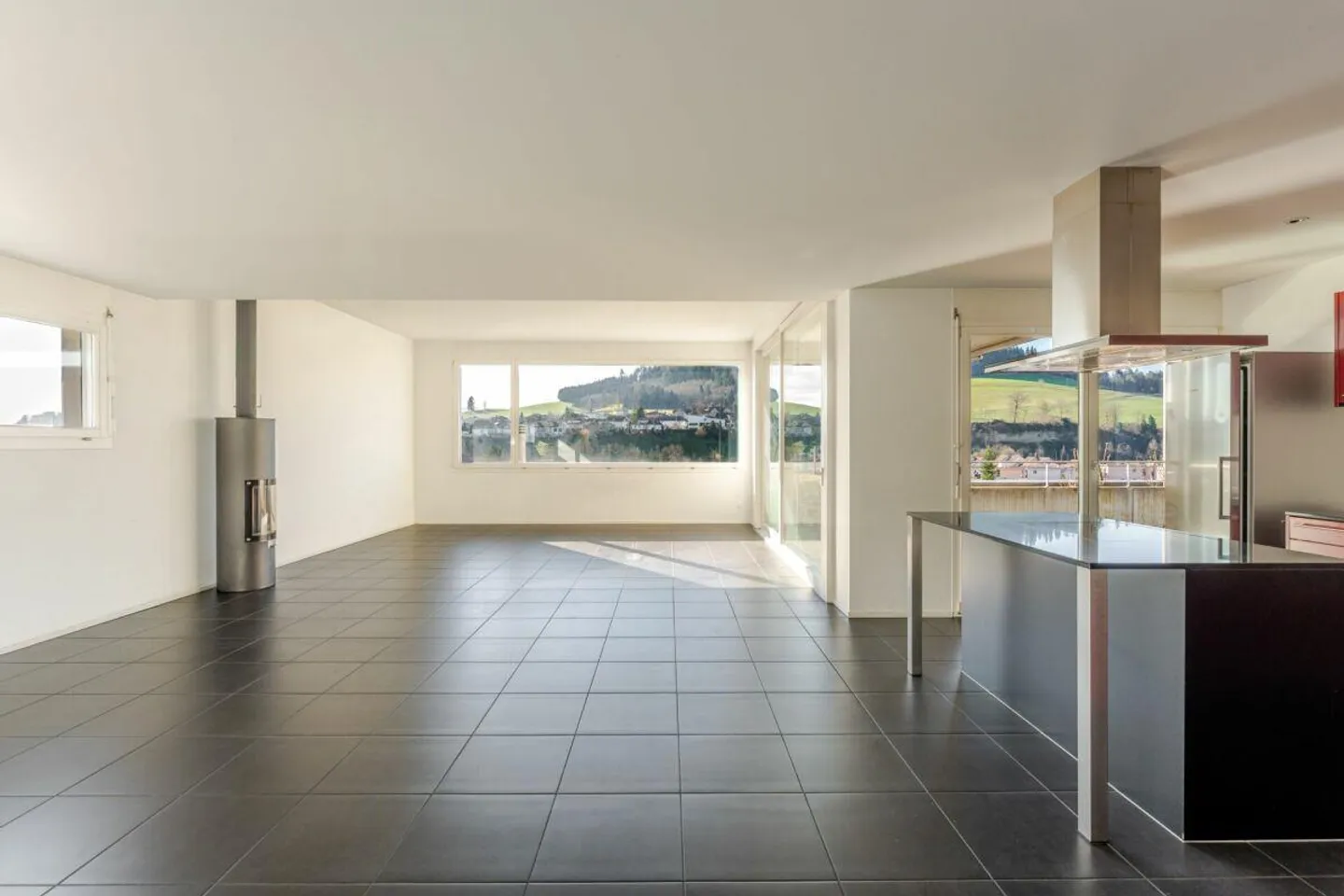 Vivere su due livelli con vista da sogno - Foto 2 di 16