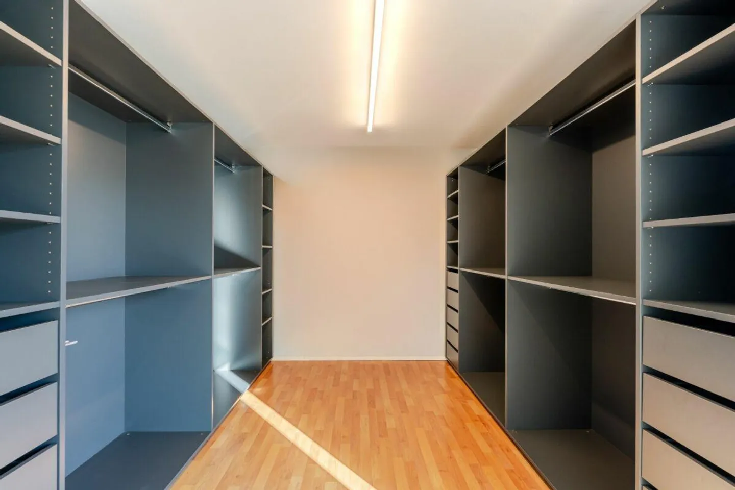 Vivere su due livelli con vista da sogno - Foto 10 di 16