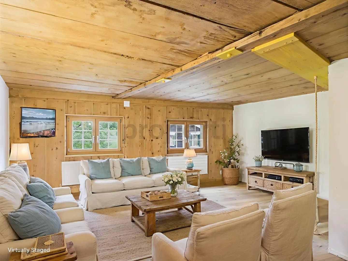 Idyllic House Section with Surroundings as Main Residence or Holiday Apartment - Photo 2 of 13