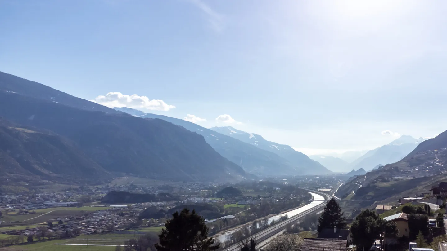 Villa architecturale avec vue imprenable - Photo 4 sur 5