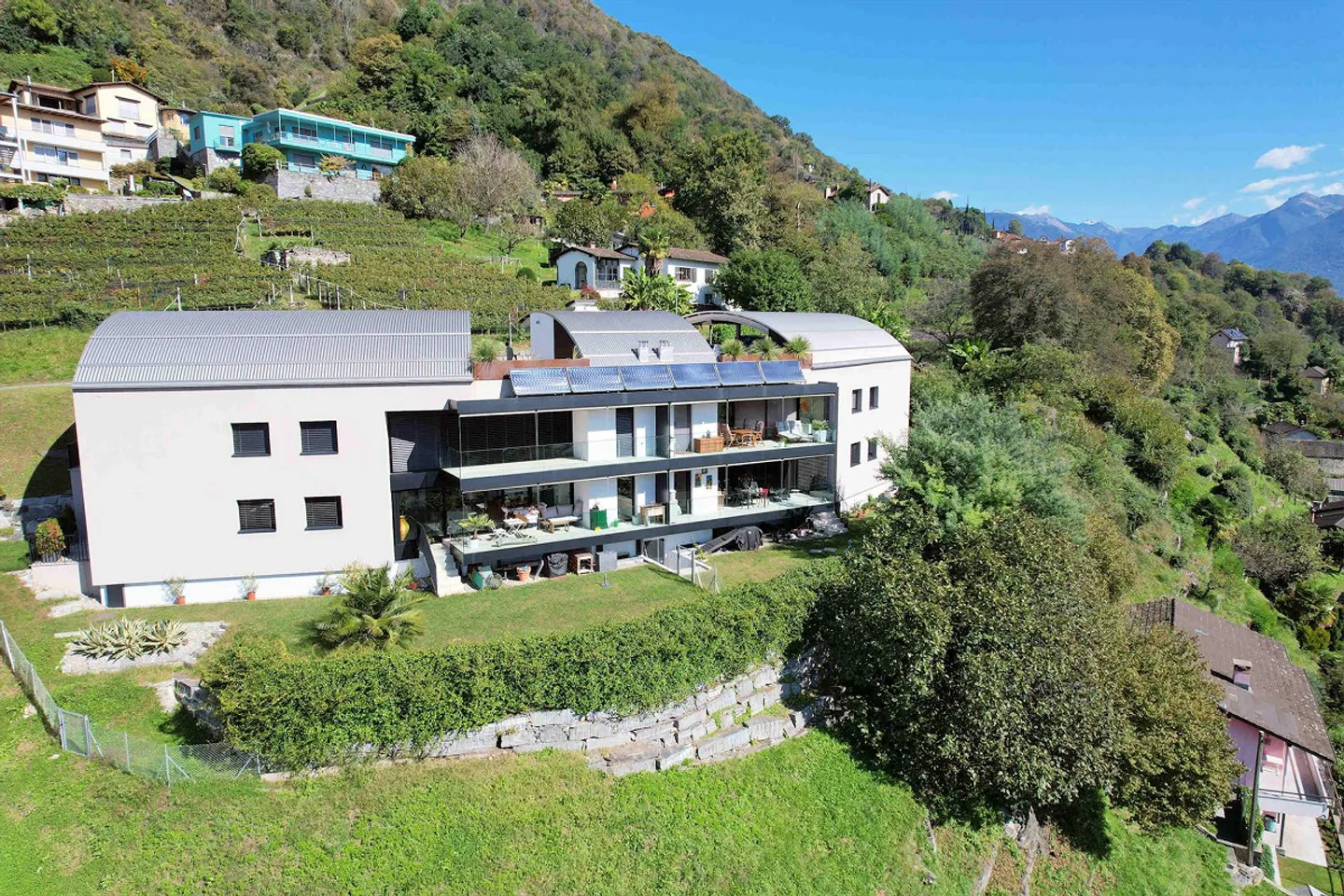 Appartamento Elegante con Vista Panoramica - Foto 1 di 19