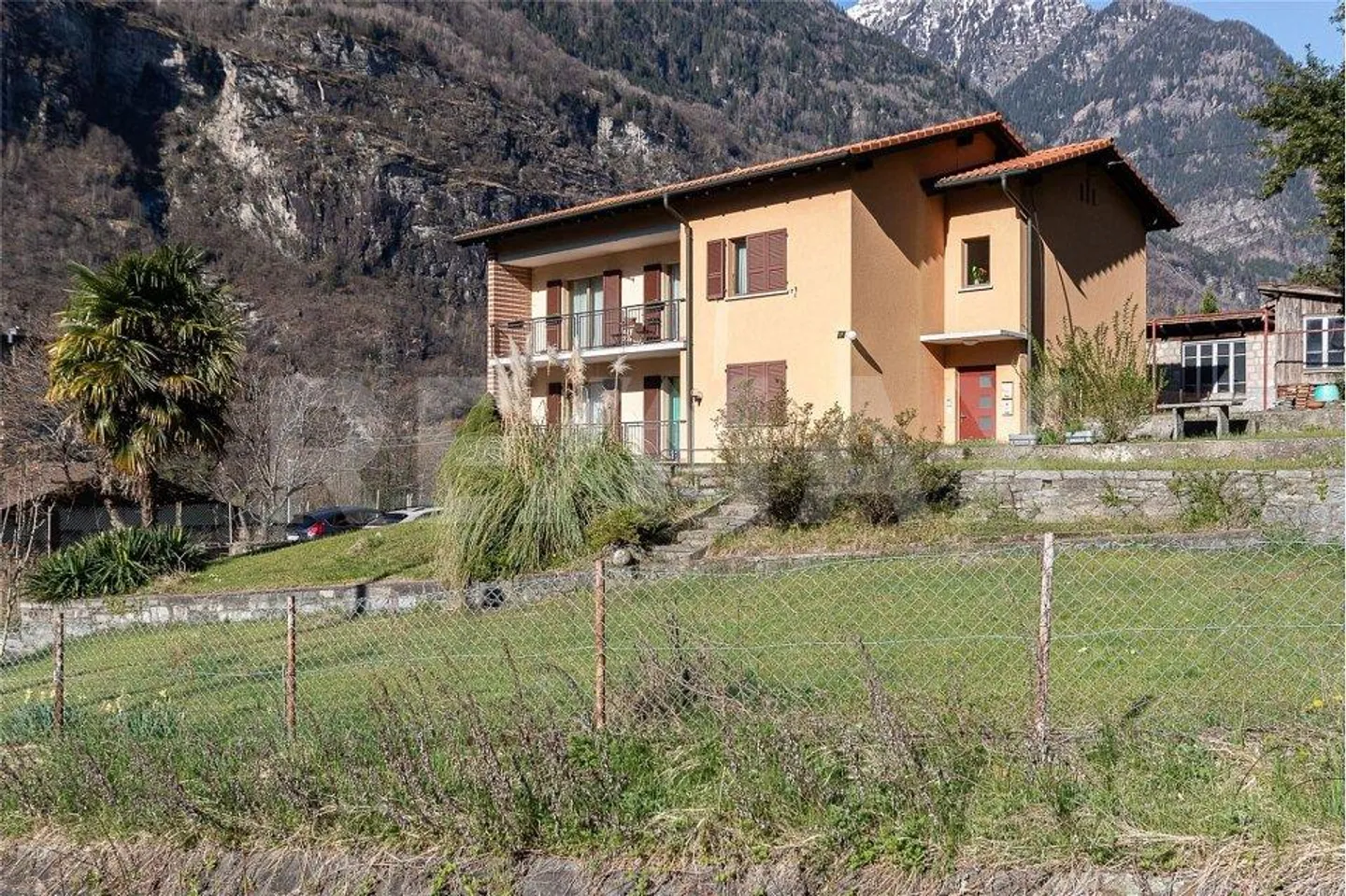 Haus mit 2 unabhängigen Wohnungen und Garten - Foto 13 von 13
