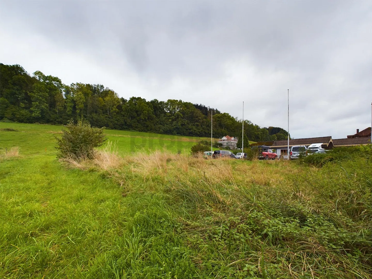 Vielseitiges Baugrundstück in M2-Zone - Foto 4 von 8
