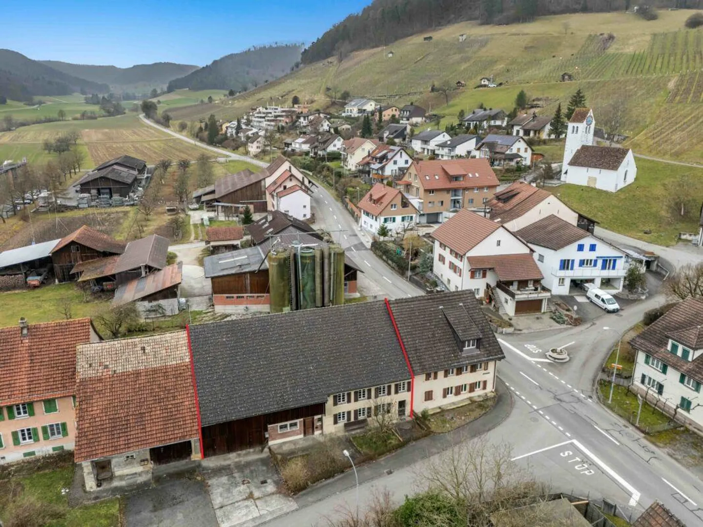 Attività artigianale - Finanziata dall'affitto della casa di 5,5 stanze - Foto 3 di 20