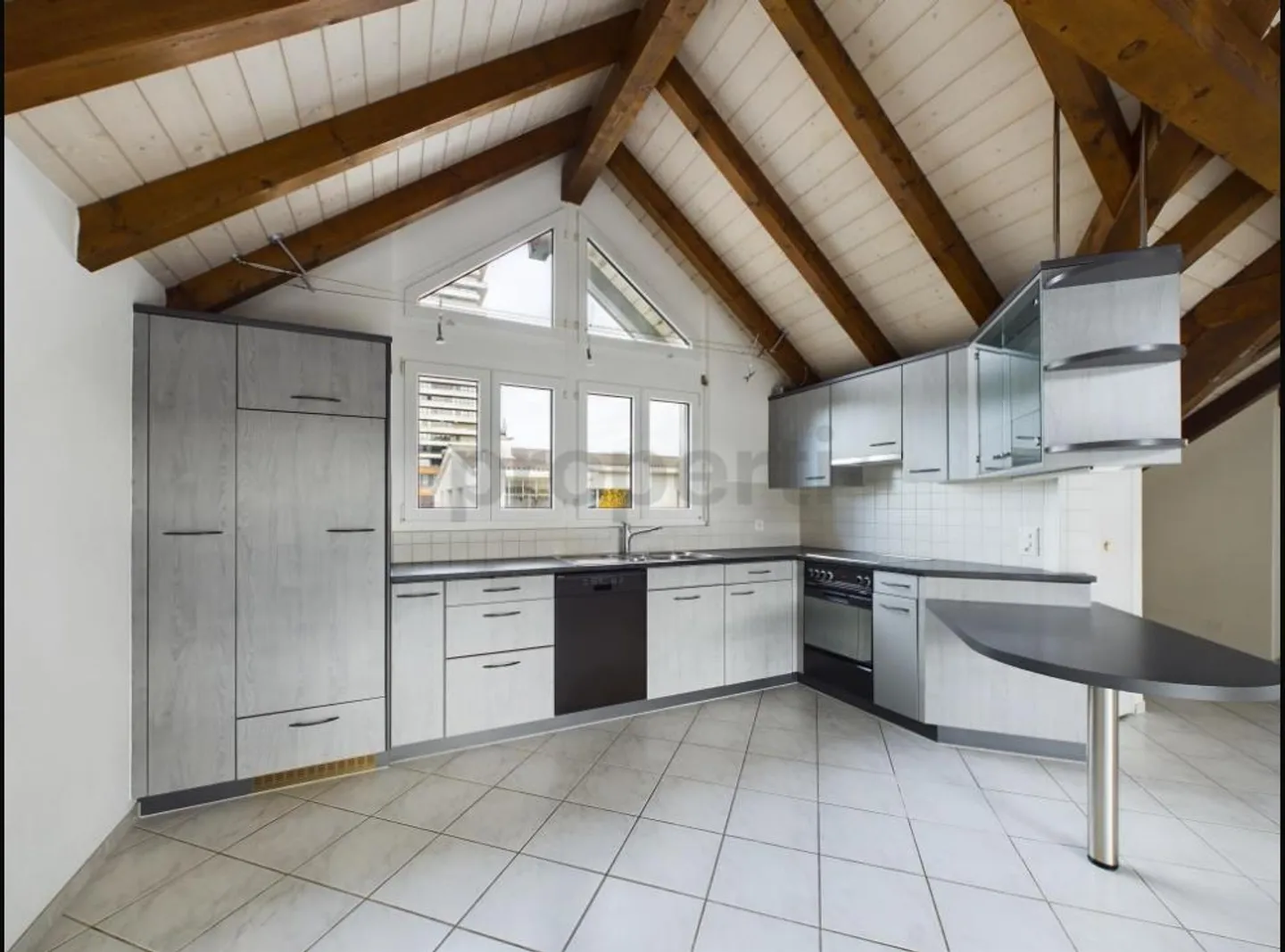 Extraordinary Penthouse - Photo 3 of 7