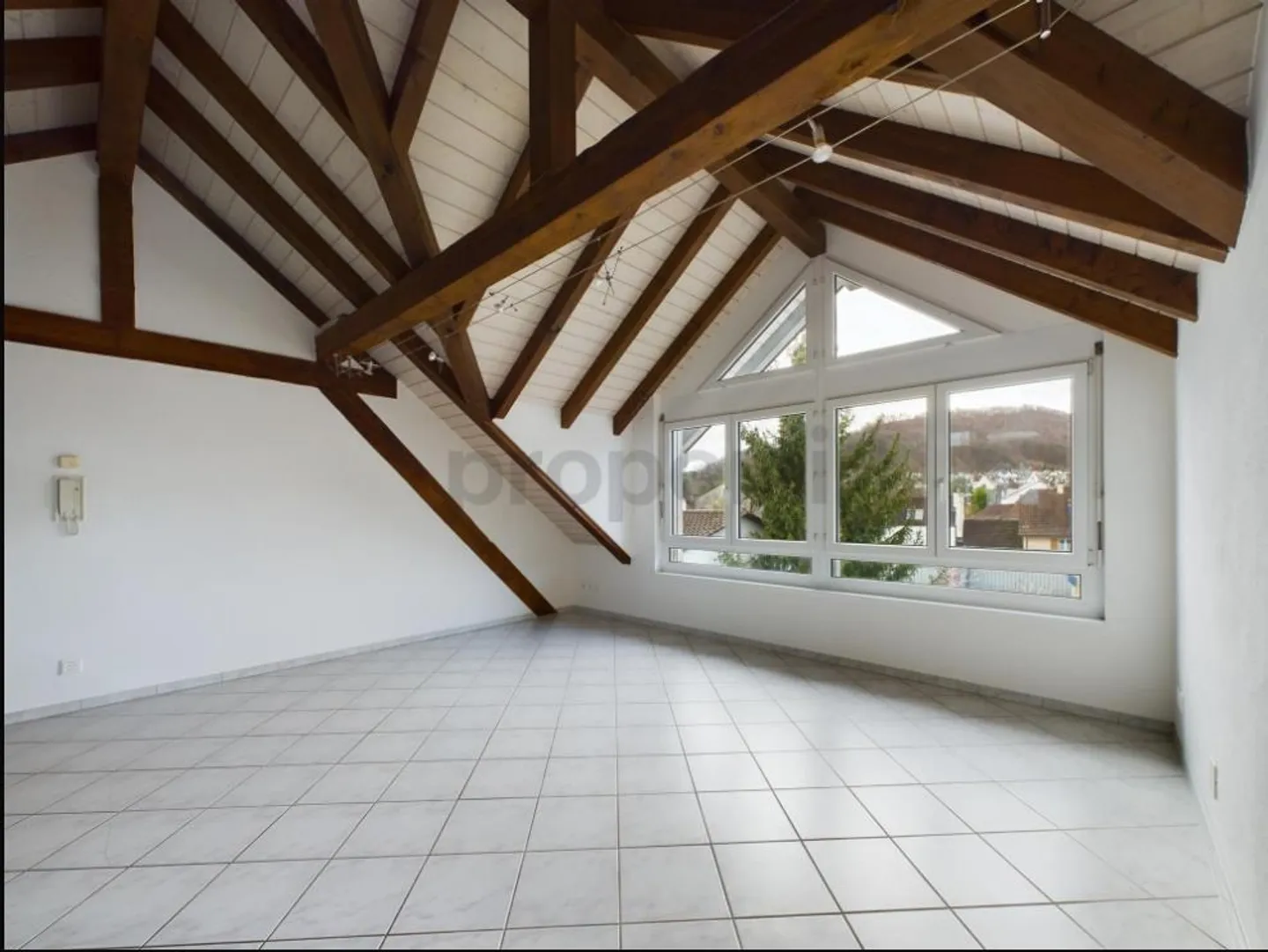 Extraordinary Penthouse - Photo 4 of 7