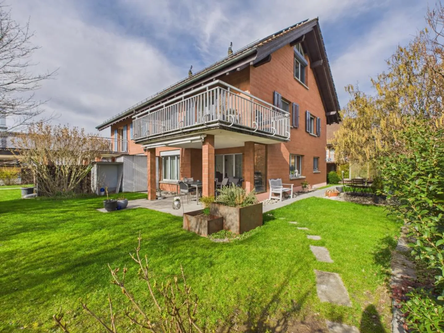 Attractive semi-detached house with open living concept and sunny location - Photo 1 of 6