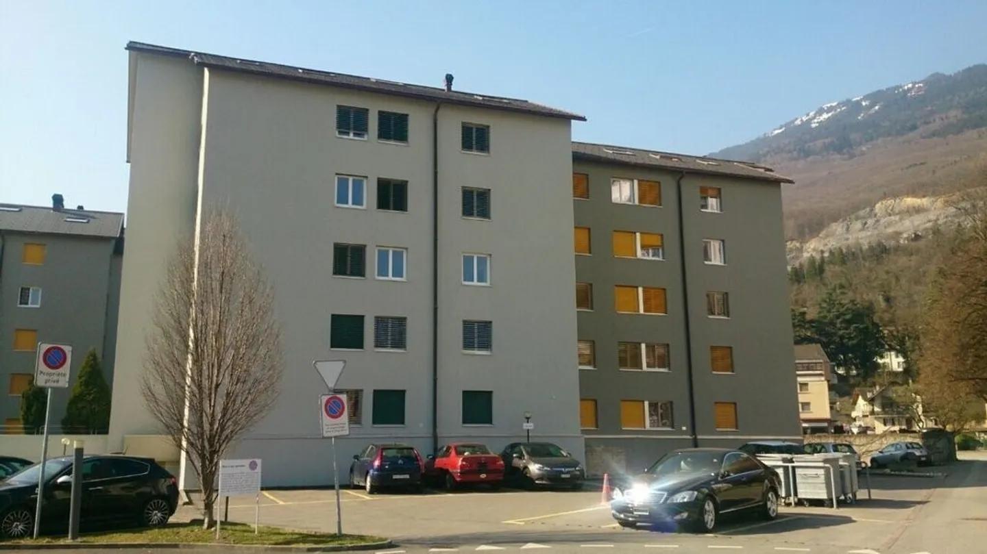 Outdoor parking space for rent in Monthey - Photo 1 of 1