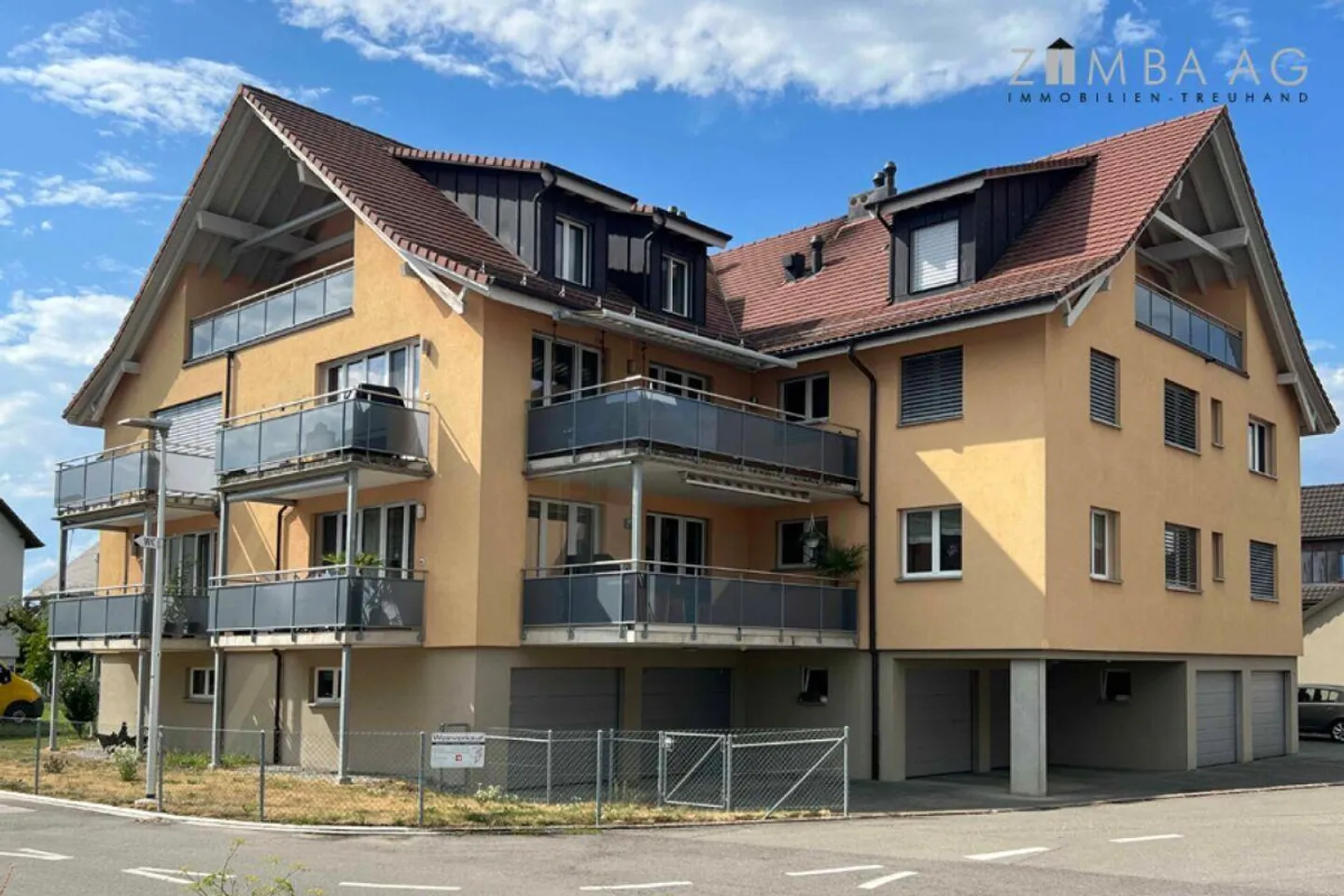 Modernes 4.5-Zimmer-Apartment - Foto 4 von 17