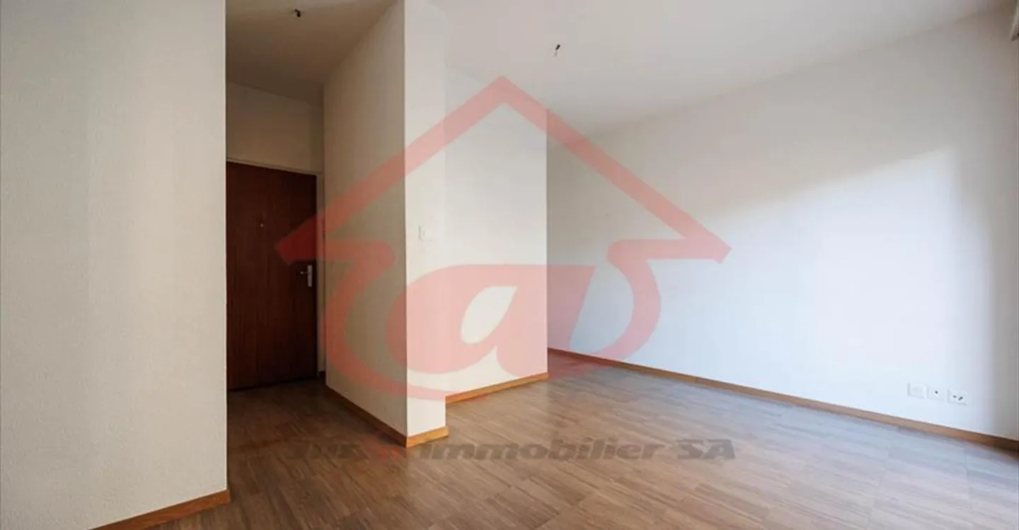 Immeuble mixte à louer - Photo 13 sur 24