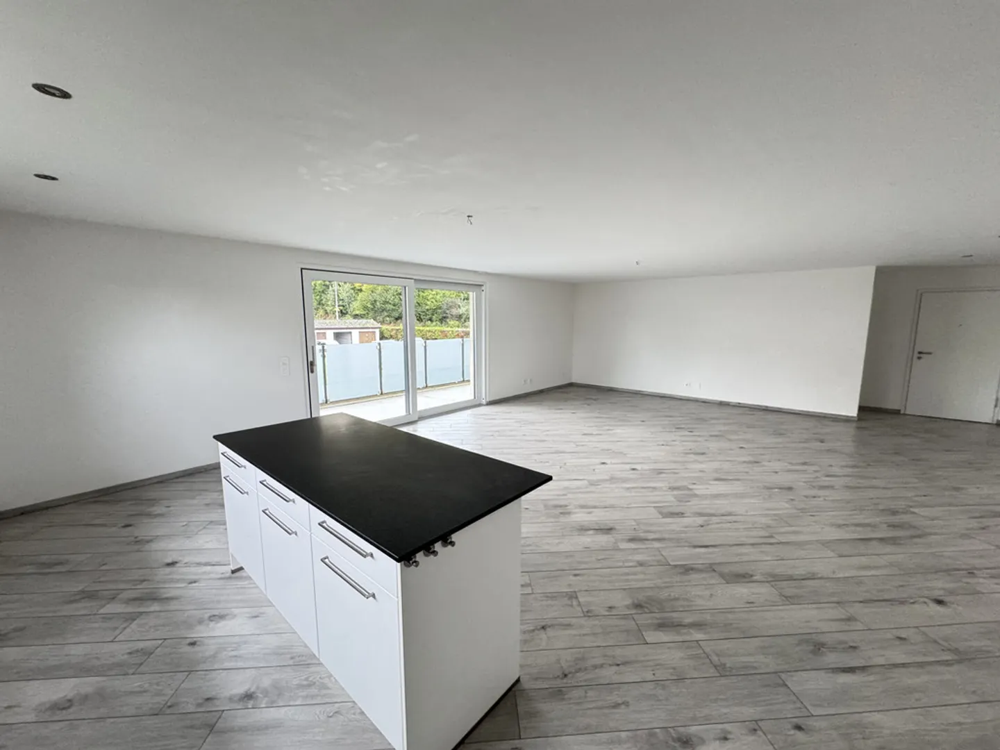 Modernes Apartment mit Terrasse - Foto 5 von 11