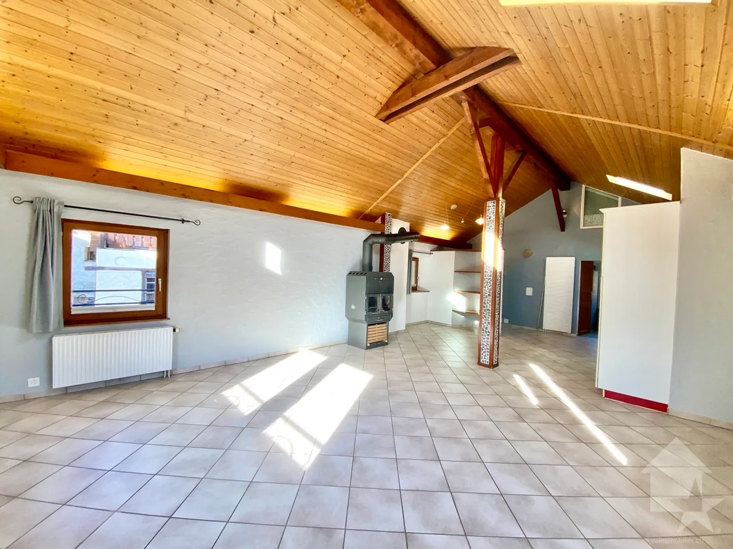 Renovated family or rental property, terrace, cellar, garage, parking! - Photo 13 of 32