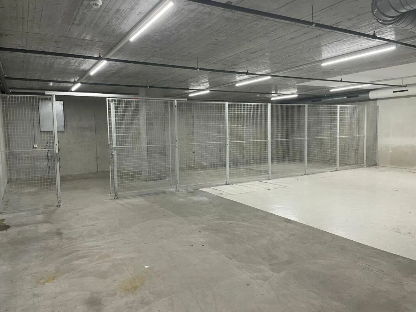 Espace de stockage polyvalent et de haute qualité - Photo 5 sur 5