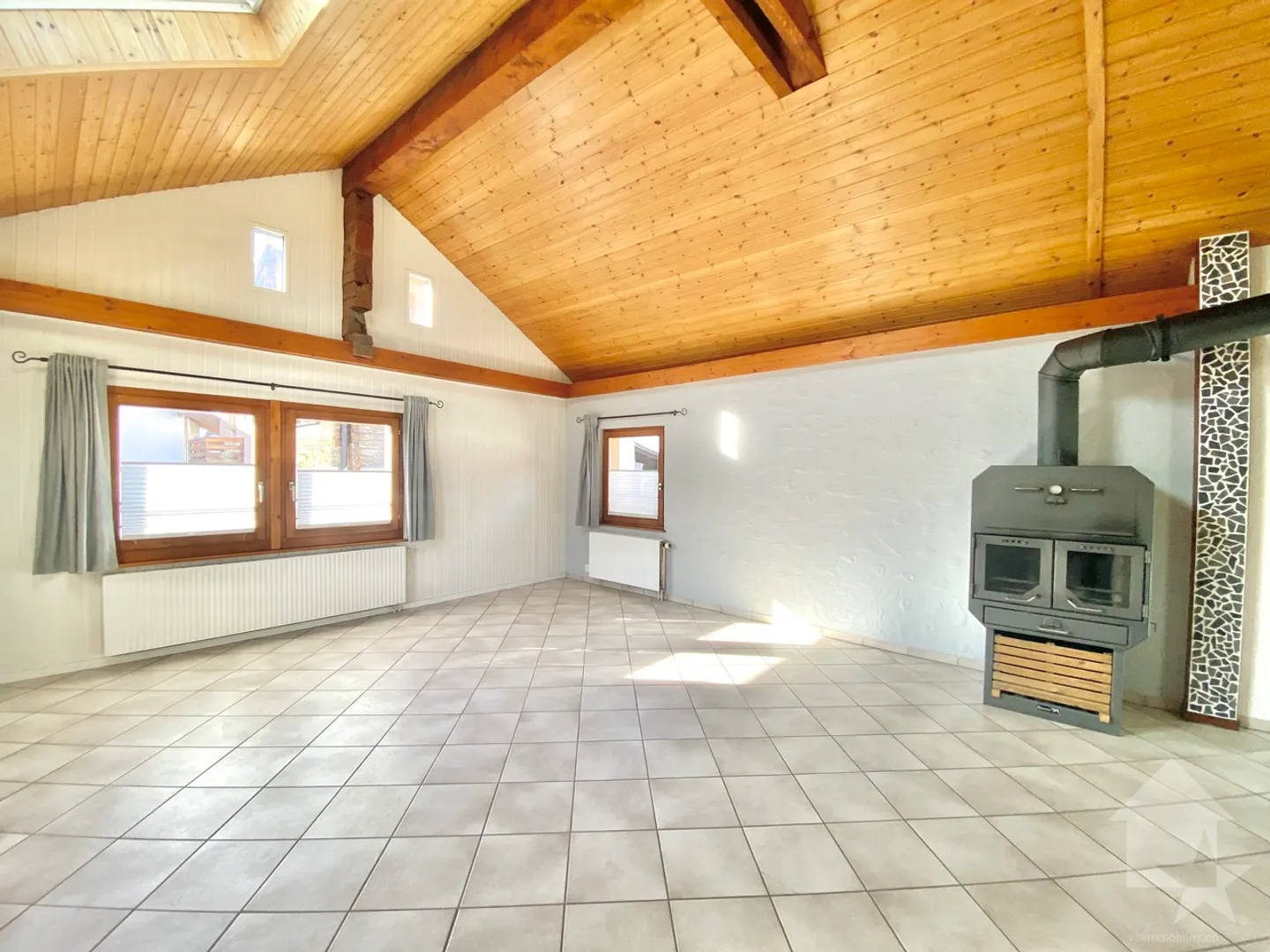 Renovated family or rental property, terrace, cellar, garage, parking! - Photo 14 of 32