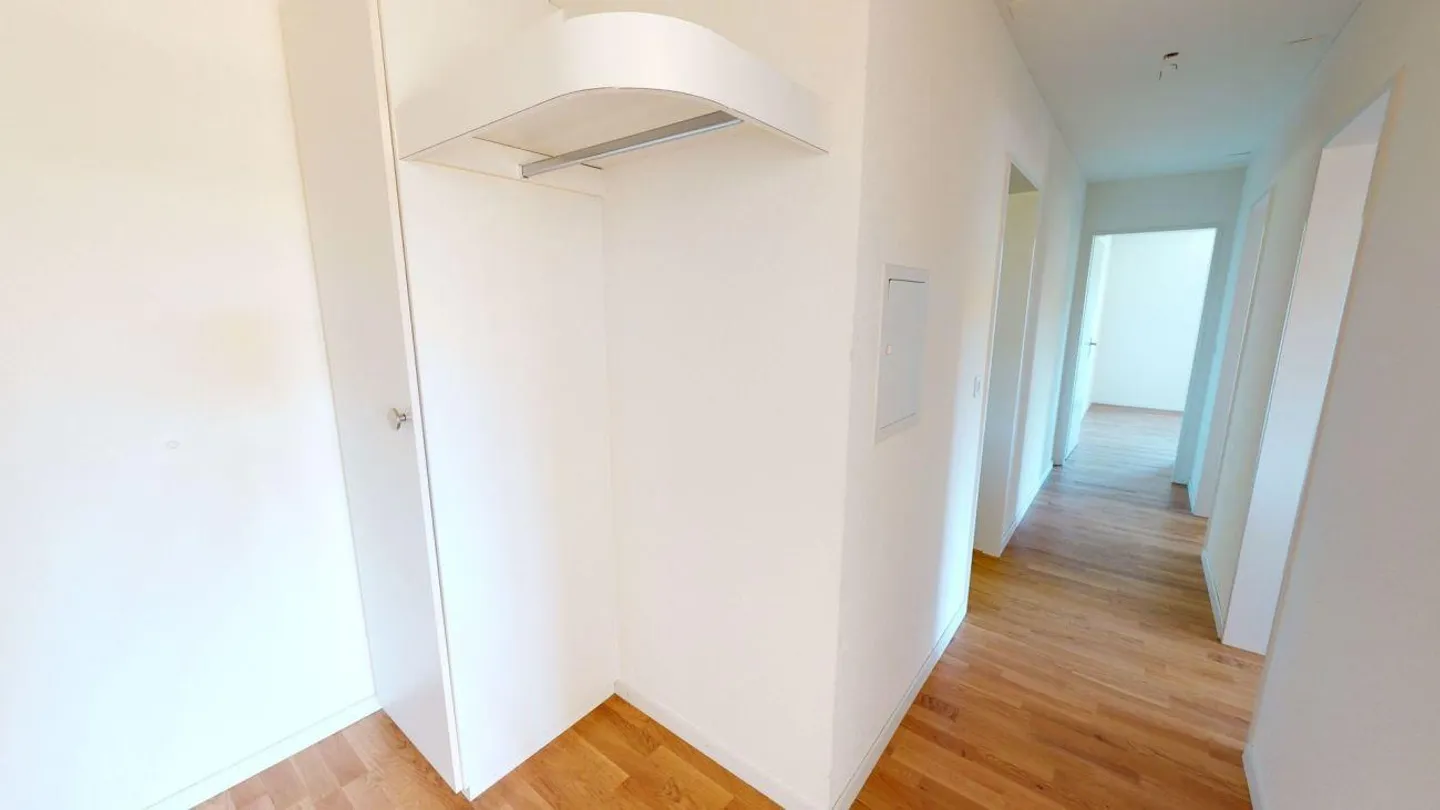 Charmante Wohnung mit grossem Balkon - Foto 5 von 11