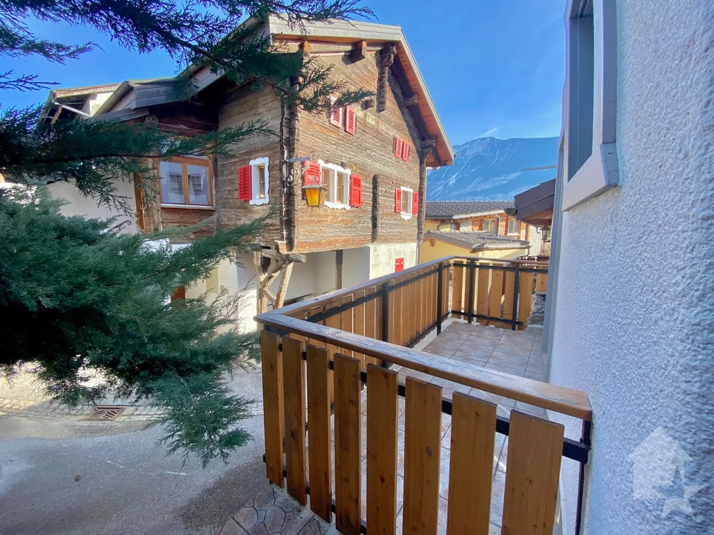 Renovated family or rental property, terrace, cellar, garage, parking! - Photo 24 of 32