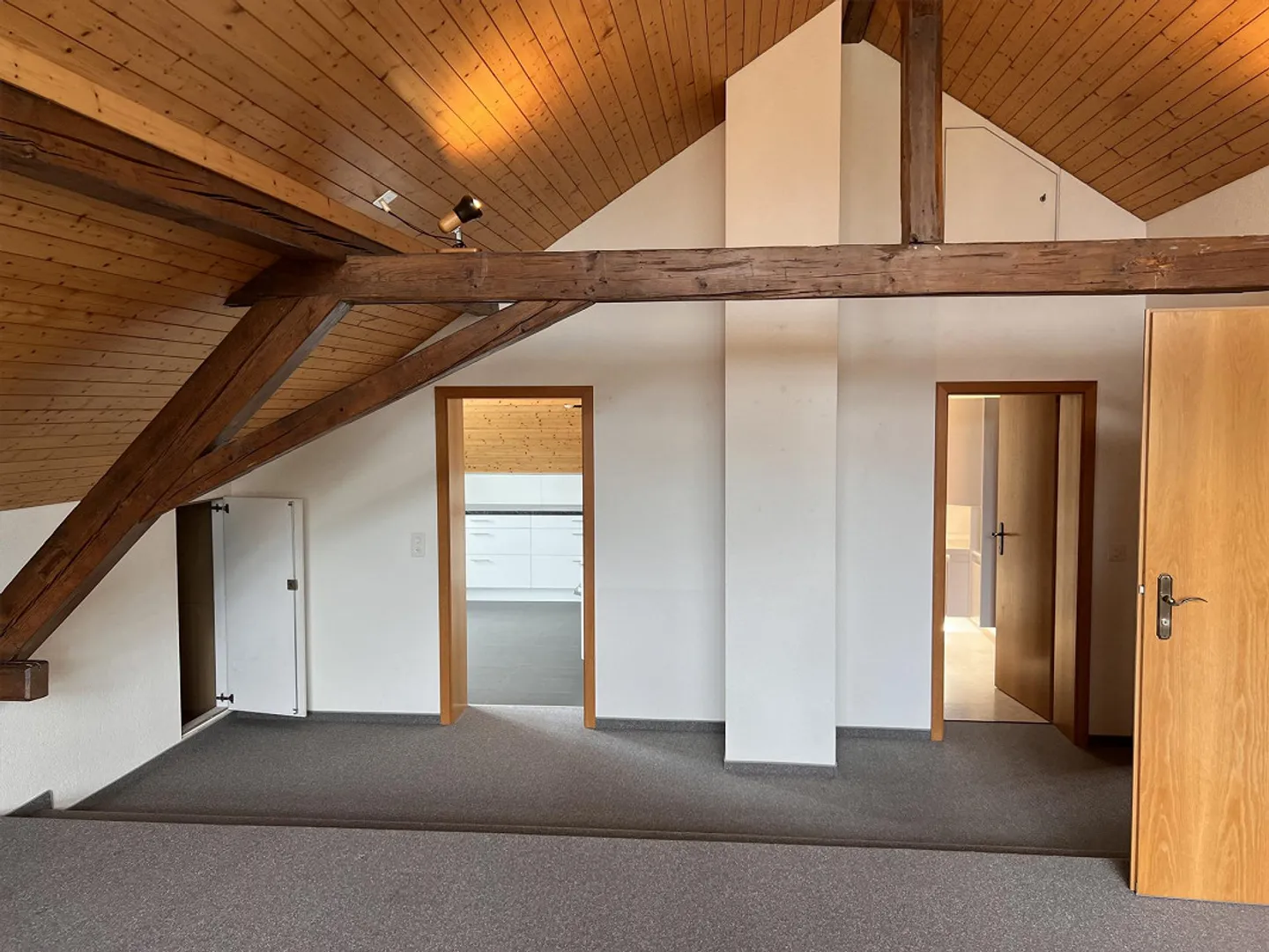 PIÙ DI UNA CASA - IL TUO NUOVO LUOGO PREFERITO! Moderno appartamento di 2,5 stanze - Foto 4 di 13