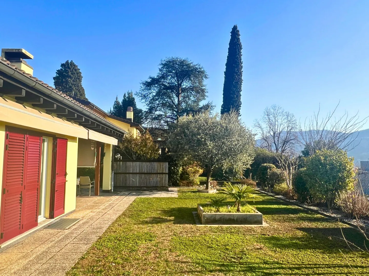 Belle maison individuelle avec jardin ensoleillé - Photo 15 sur 17