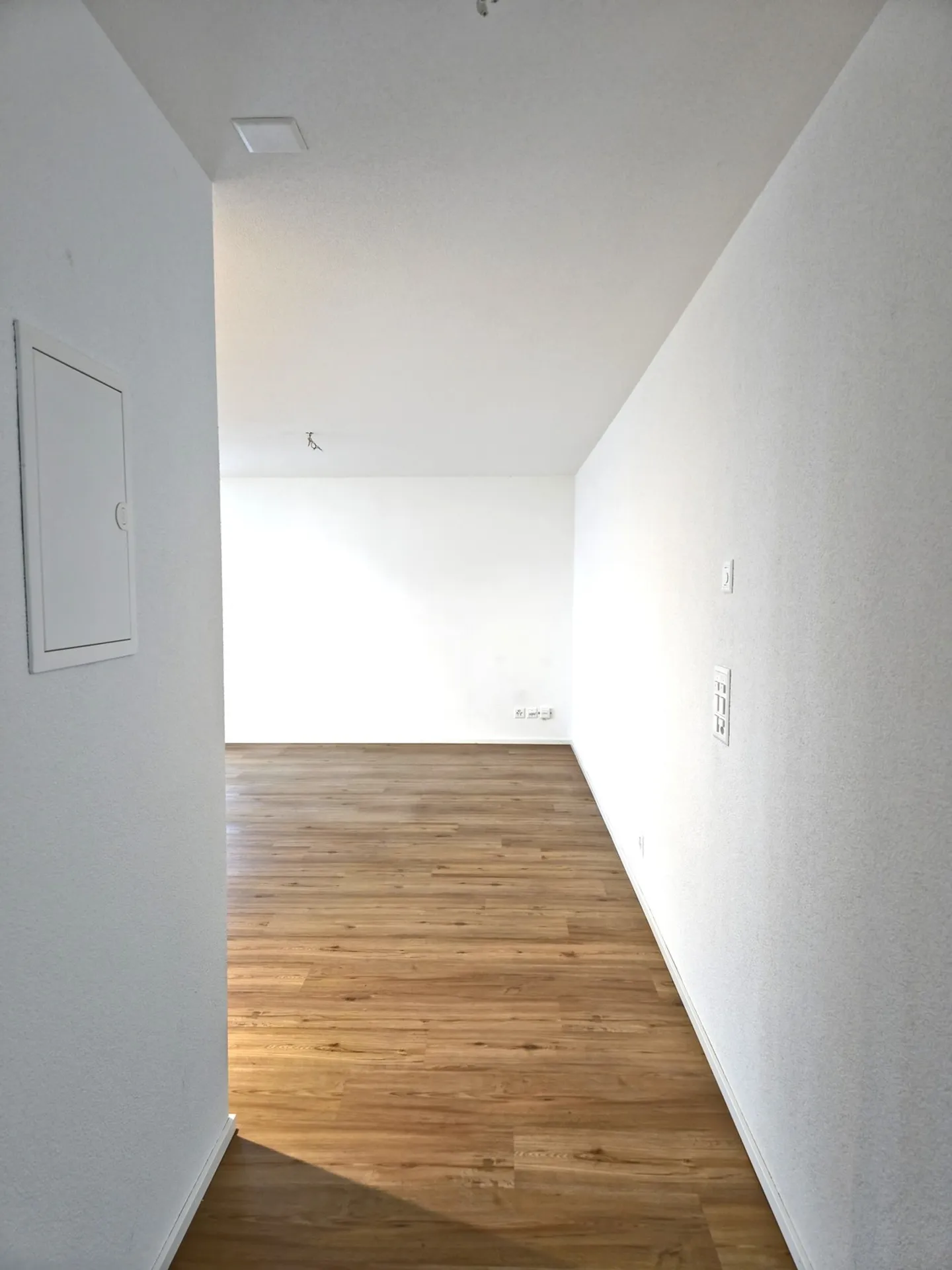 Neuwertige 3 Zimmer-Wohnung in Gerzensee! - Foto 7 von 13