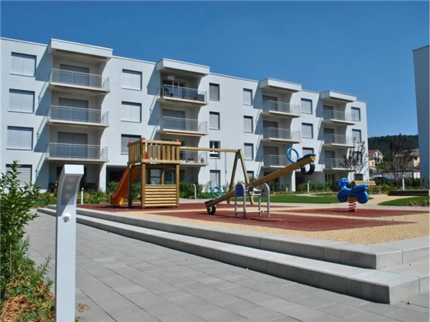 Cross Apartment - Photo 2 of 6