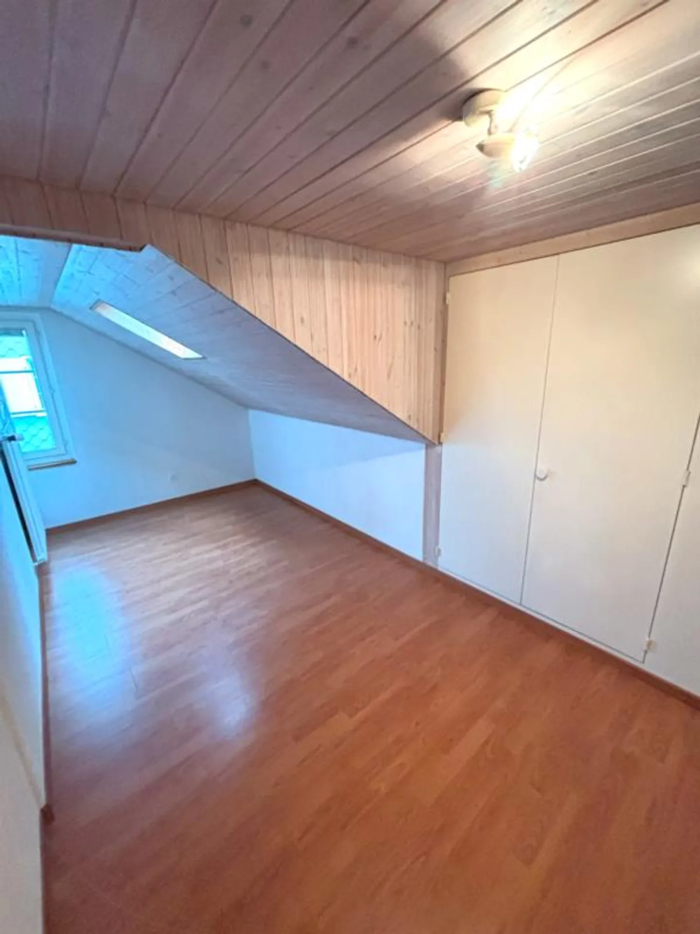 Spazioso appartamento di 4.5 locali - Foto 5 di 11