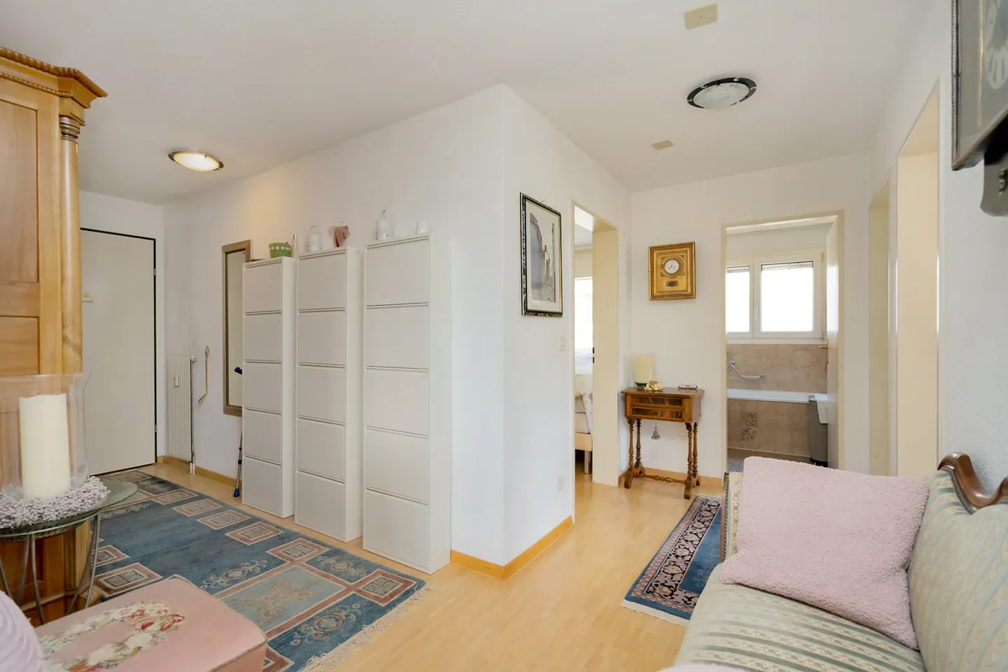 Gepflegte 4.5- Zimmer Wohnung an ruhiger Lage - Foto 3 di 11