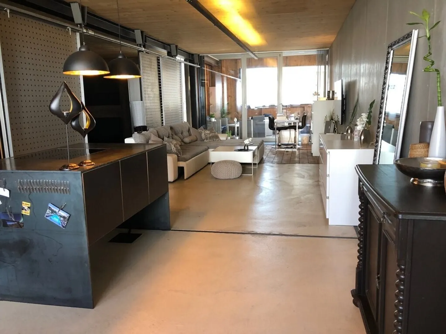 Appartamento Loft Elegante con Carattere - Foto 3 di 8