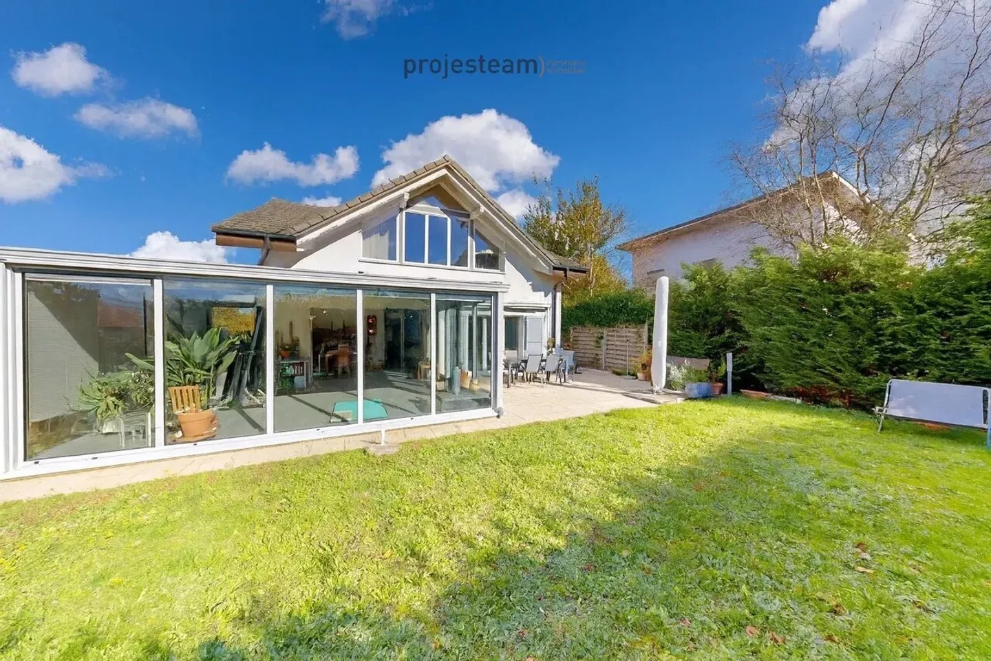 Charmante villa rénovée à Cousset - Photo 1 sur 13