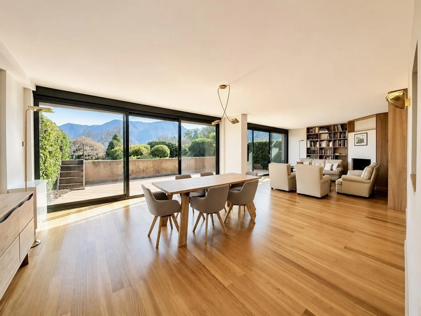 Gentilino : Appartement à louer de 3,5 pièces avec espaces extérieurs - Photo 1 sur 9