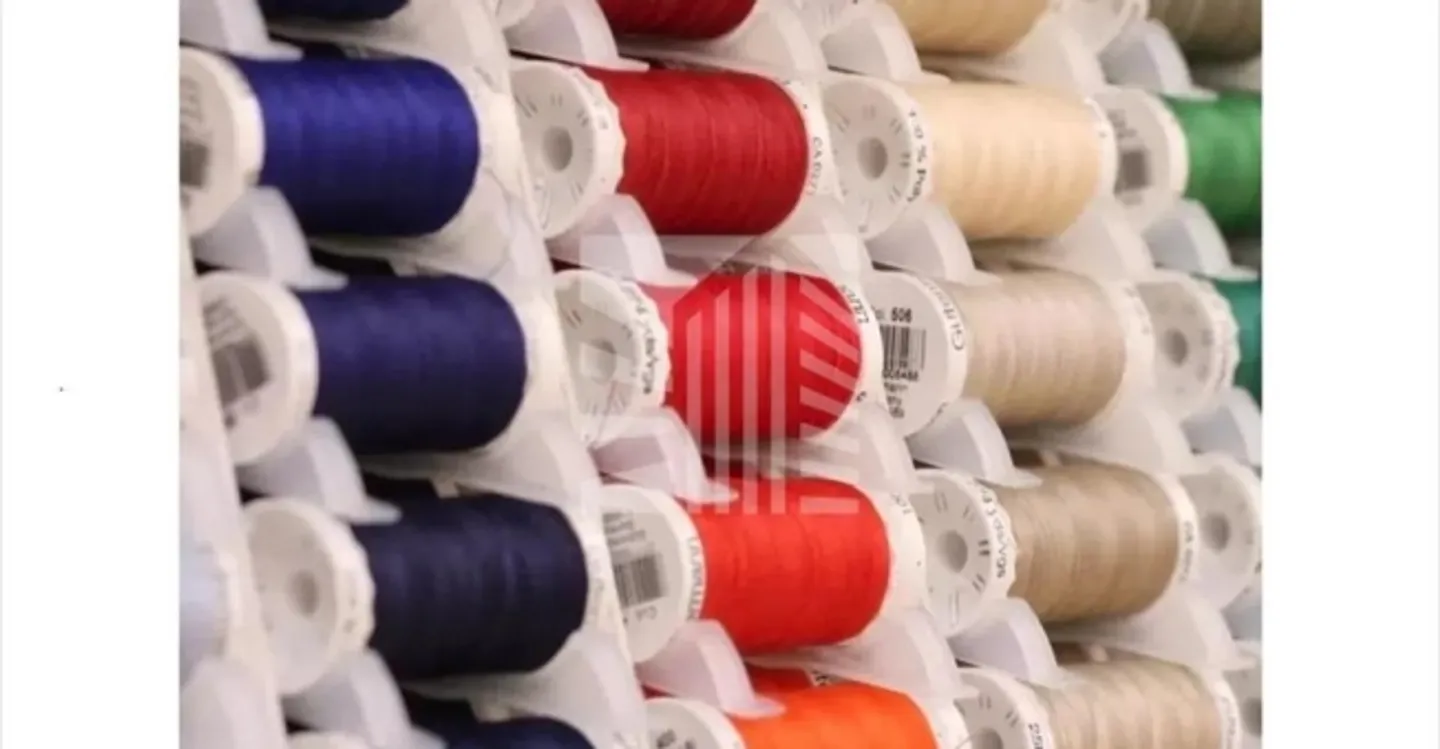 "Commerce 2 pièces" - Foto 3 di 3