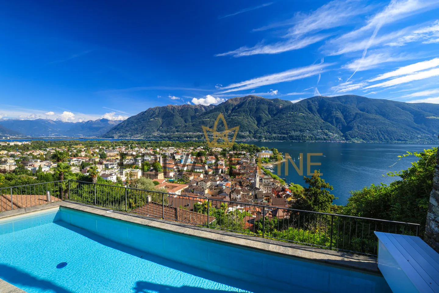 Luxuriöse Attika mit Seeblick - Foto 3 von 9